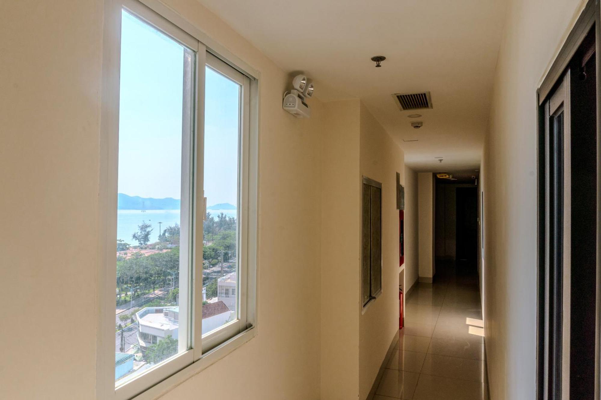 Melyna Hotel Nha Trang Beach Exterior foto