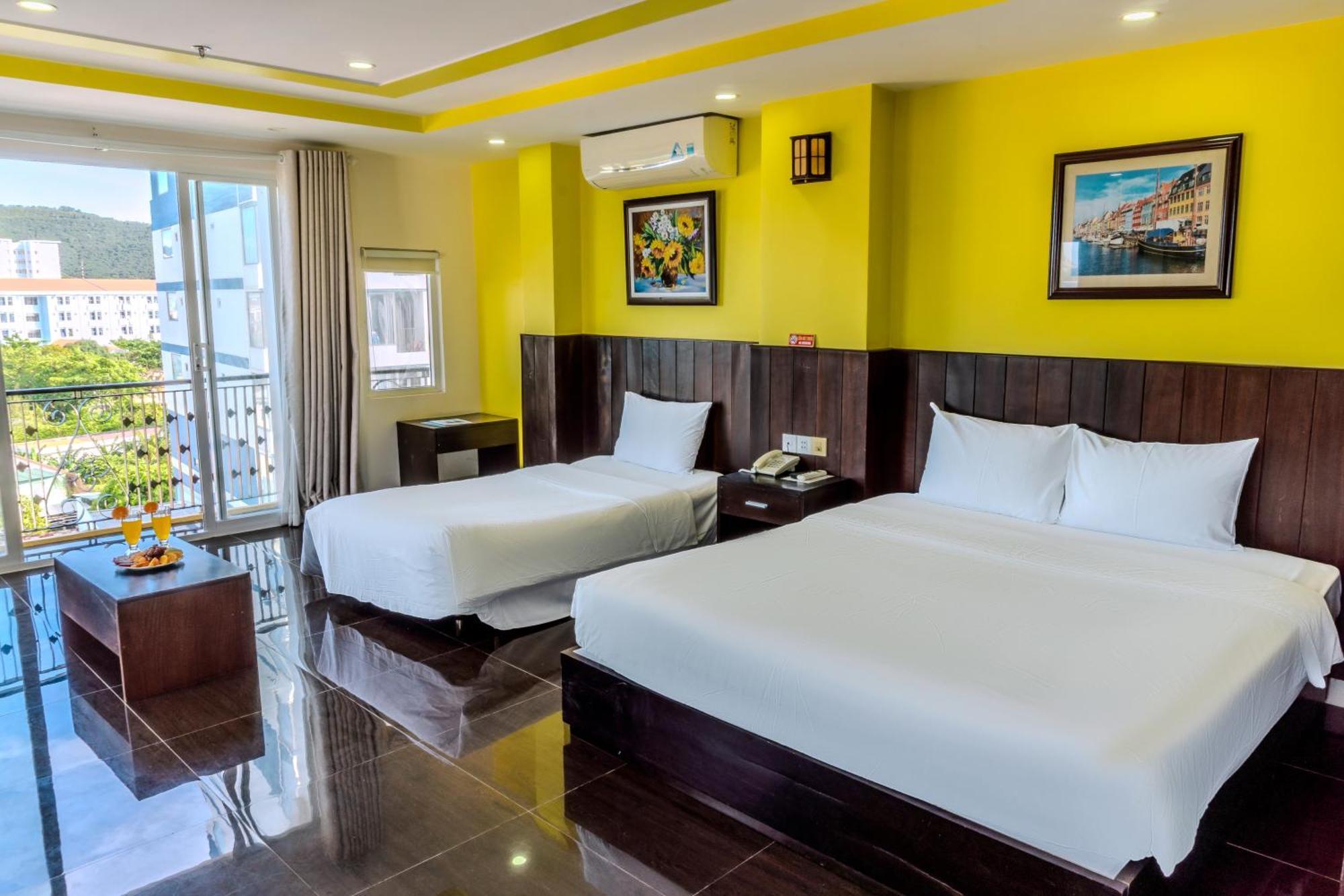 Melyna Hotel Nha Trang Beach Exterior foto